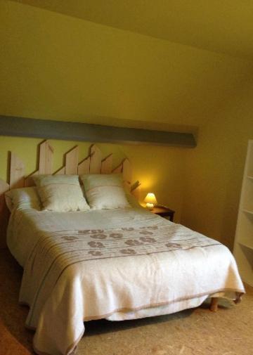 Chambres Chez L'Habitant Couvin Bagian luar foto